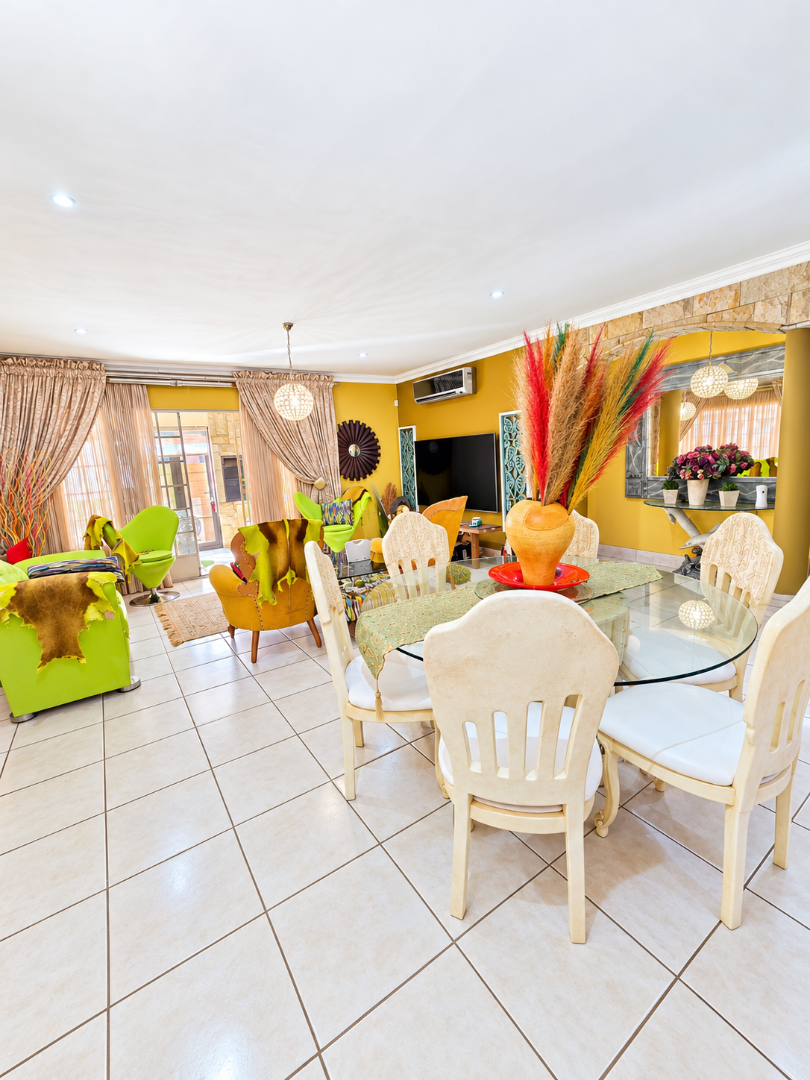 3 Bedroom Property for Sale in Flamwood North West